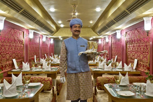 dining restaurant in royal rajasthan on wheels